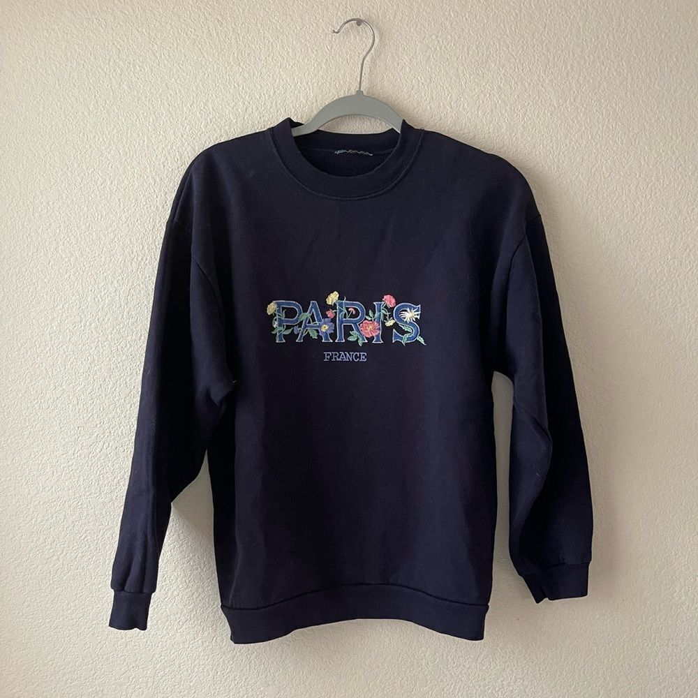 Vintage embroidered Paris France floral sweatshirt‎